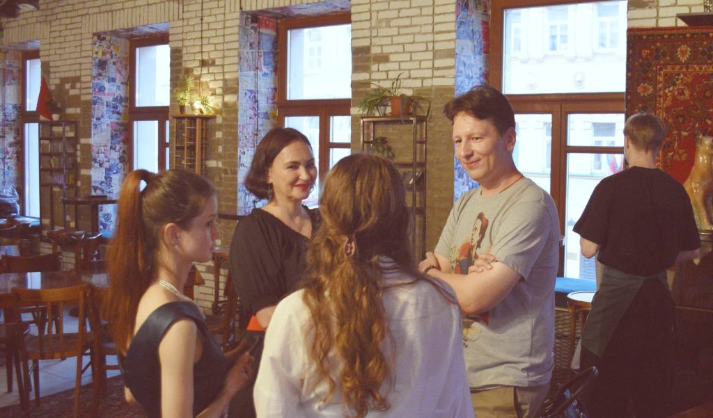 Николай Максимов: 2 смены и полгода продакшна